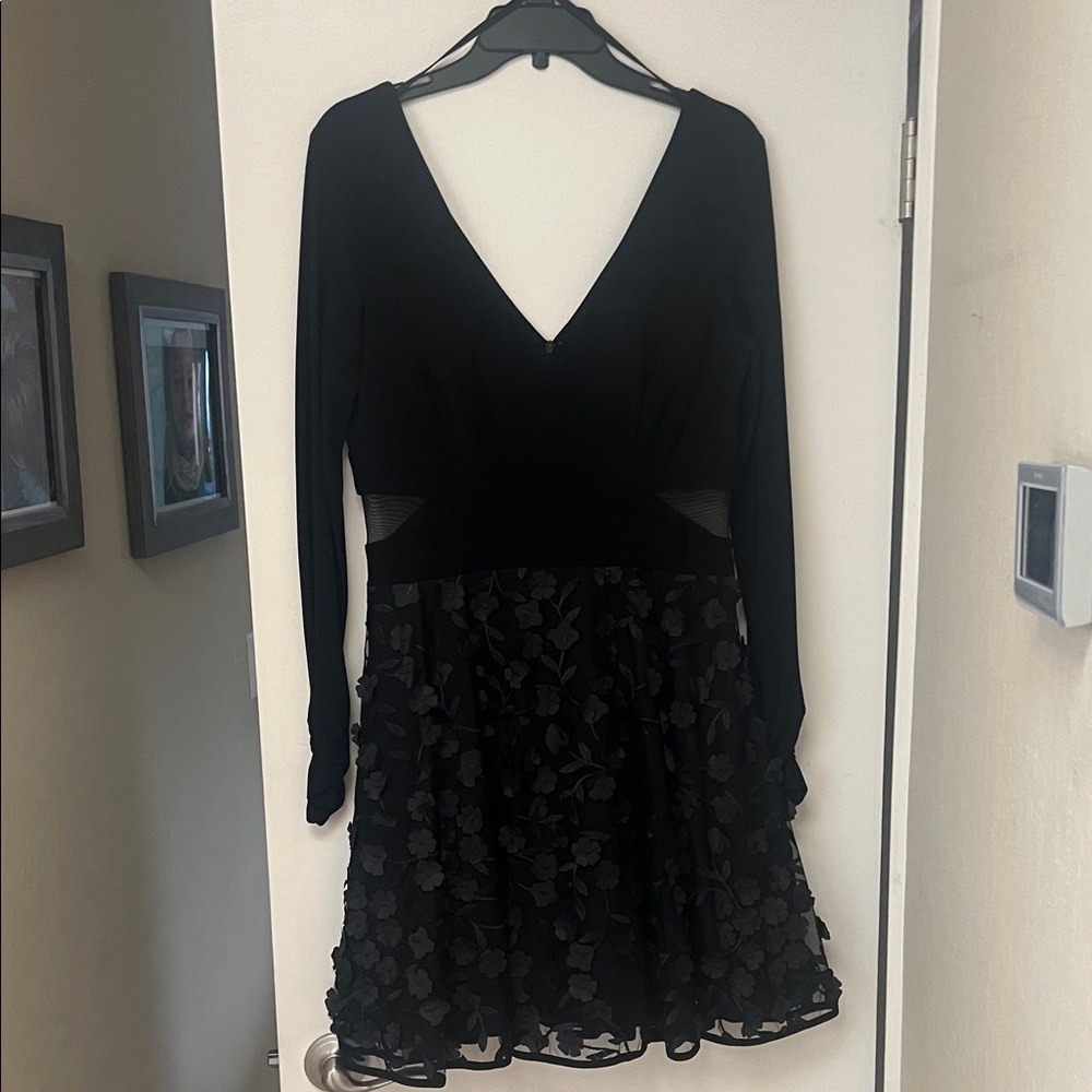 Xscape Black Long Sleeve Floral Dress